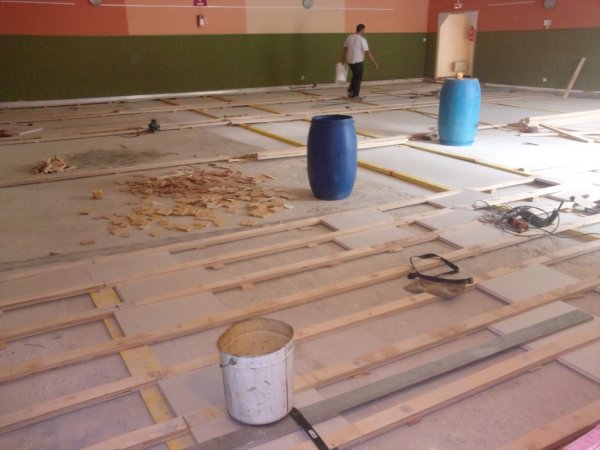 Parquet en chêne pour salle associative