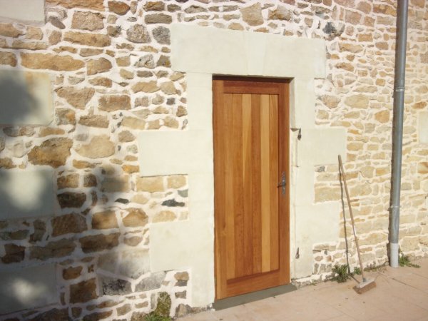 Porte de chaufferie en chêne